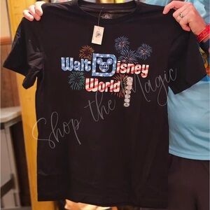 BNWT Walt Disney World Fireworks T-Shirt